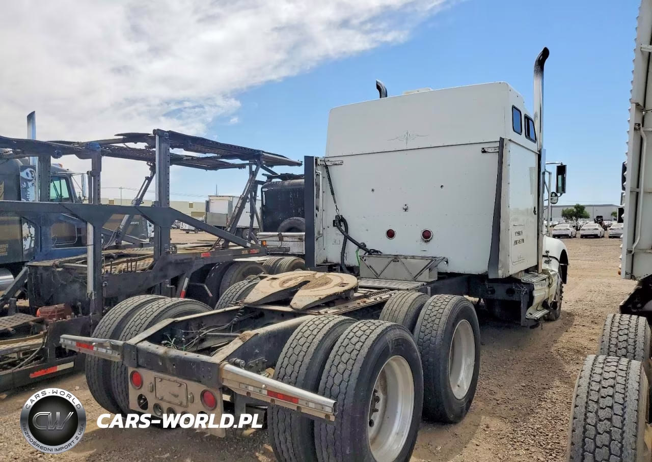1996 International 9000 9400 VIN:2HSFHAERXTC015349 - 4