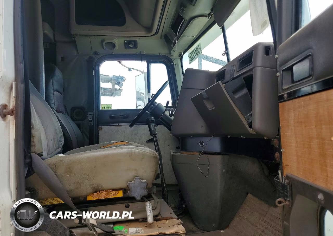 1996 International 9000 9400 VIN:2HSFHAERXTC015349 - 5