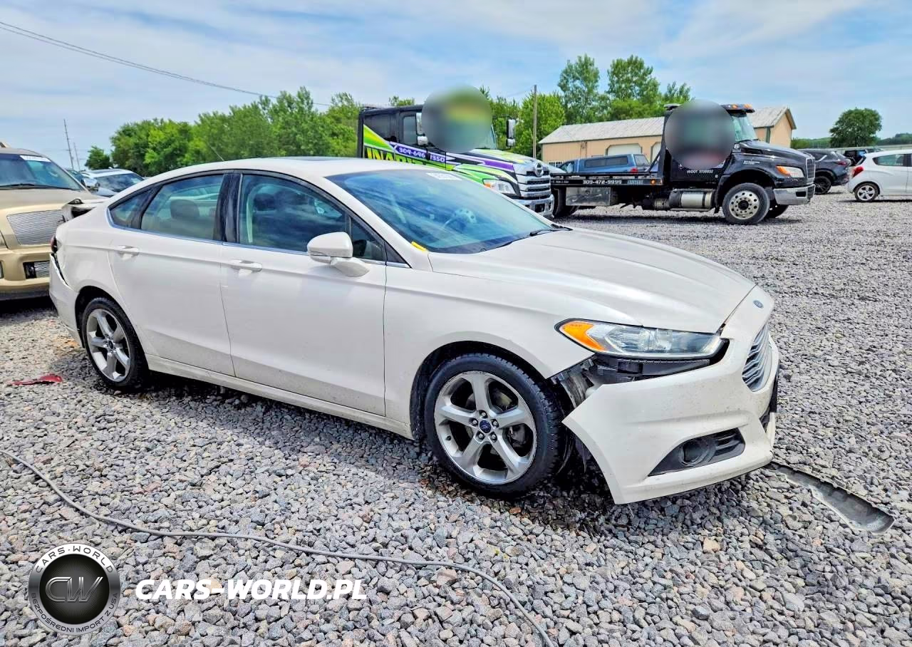2014 Ford Fusion Se VIN:1FA6P0H75E5401888 - 4