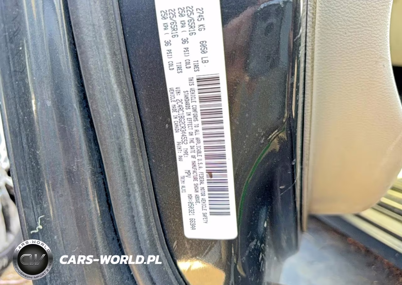 2012 Chrysler Town & Country Touring VIN:2C4RC1BG2CR344552 - 10