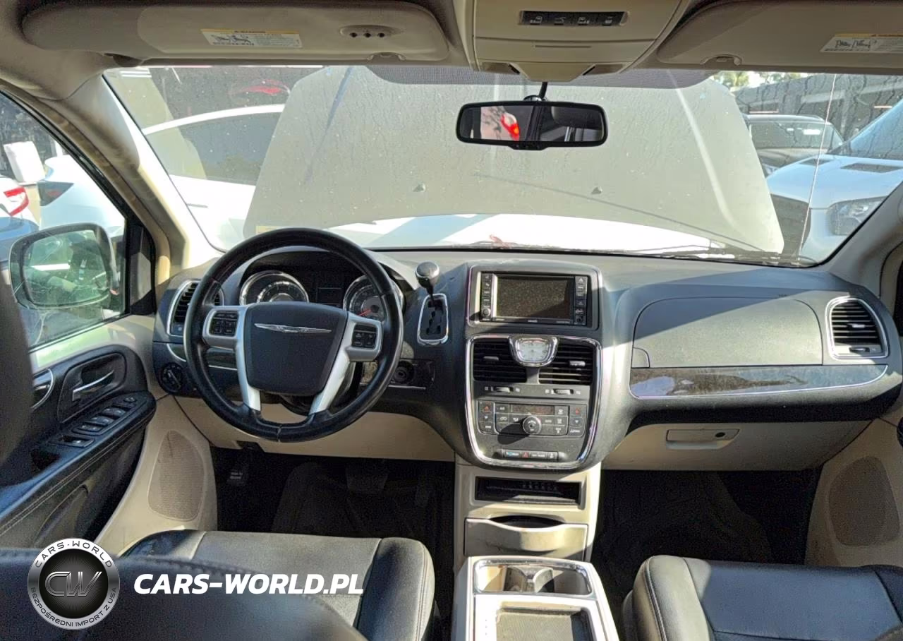 2012 Chrysler Town & Country Touring VIN:2C4RC1BG2CR344552 - 9