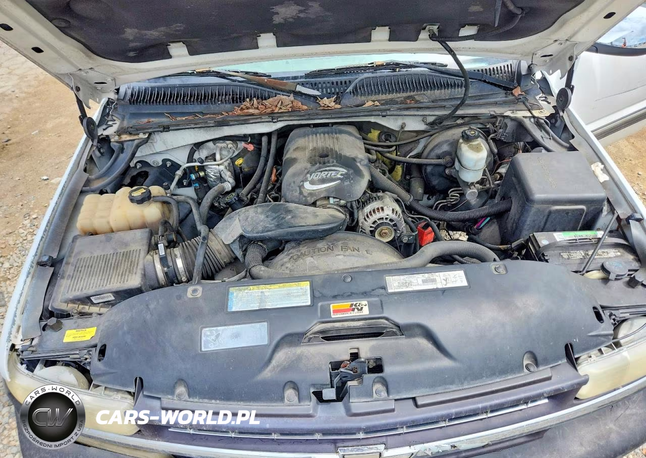 2001 Chevrolet Silverado C1500 VIN:2GCEC19T811226356 - 11