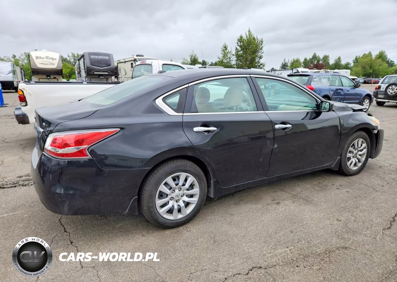 2015 Nissan Altima 2.5 S VIN:1N4AL3AP5FC148828 - 3