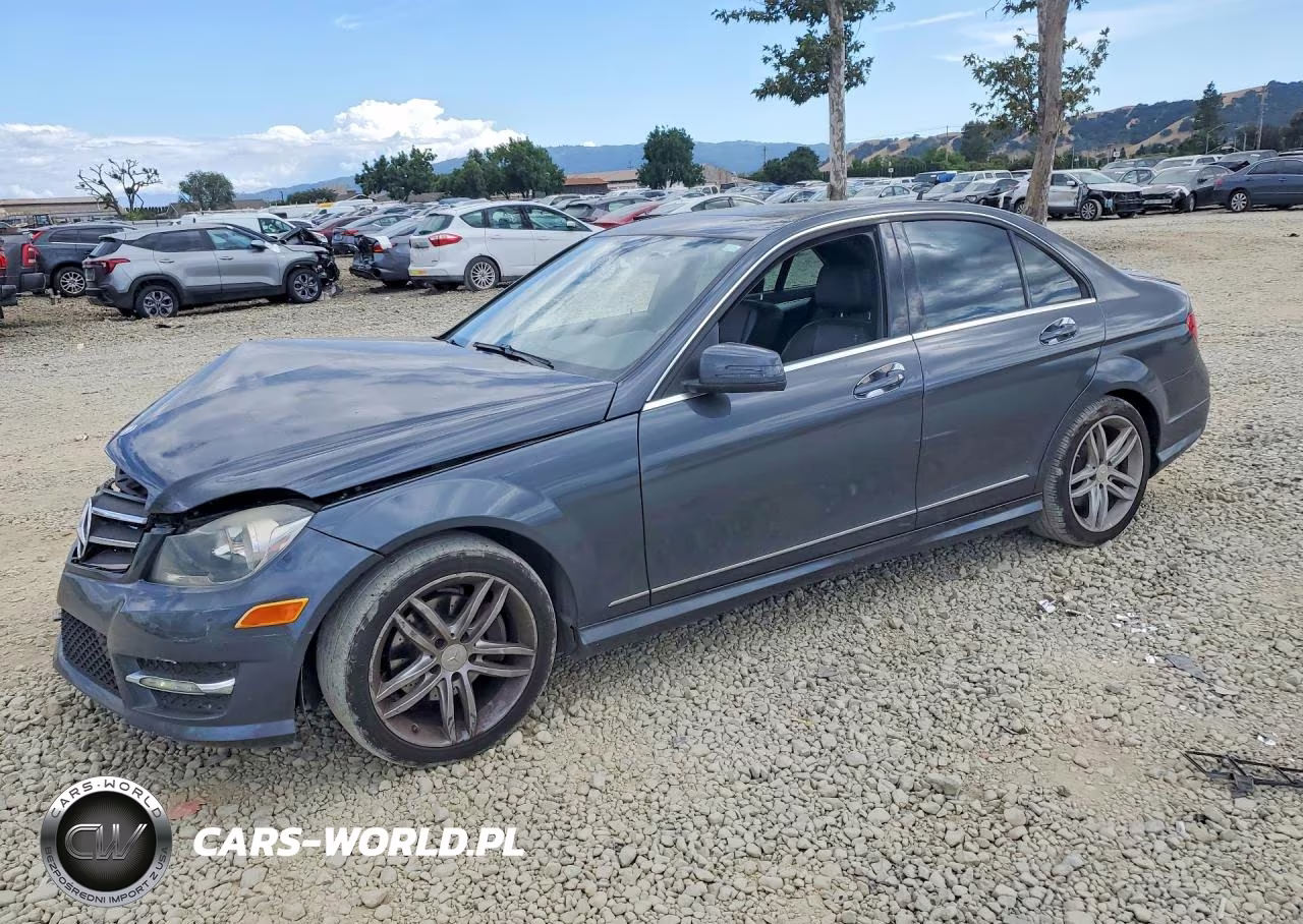 2013 Mercedes-Benz C 250
