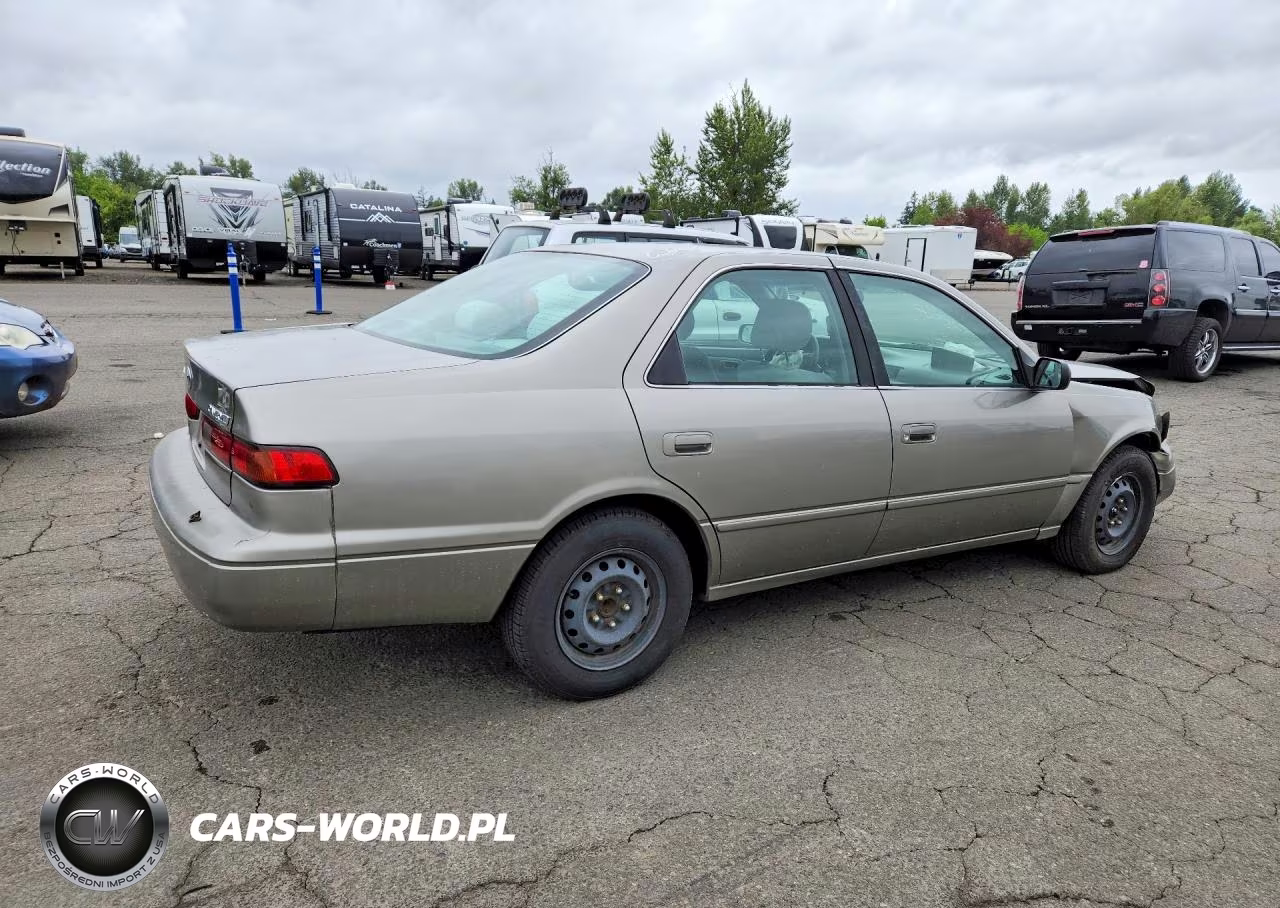 1998 Toyota Camry Le VIN:JT2BG22K0W0103788 - 3