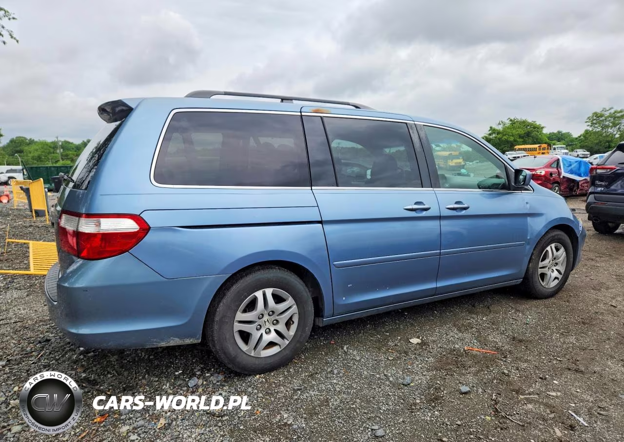 2007 Honda Odyssey Ex VIN:5FNRL38487B005255 - 3