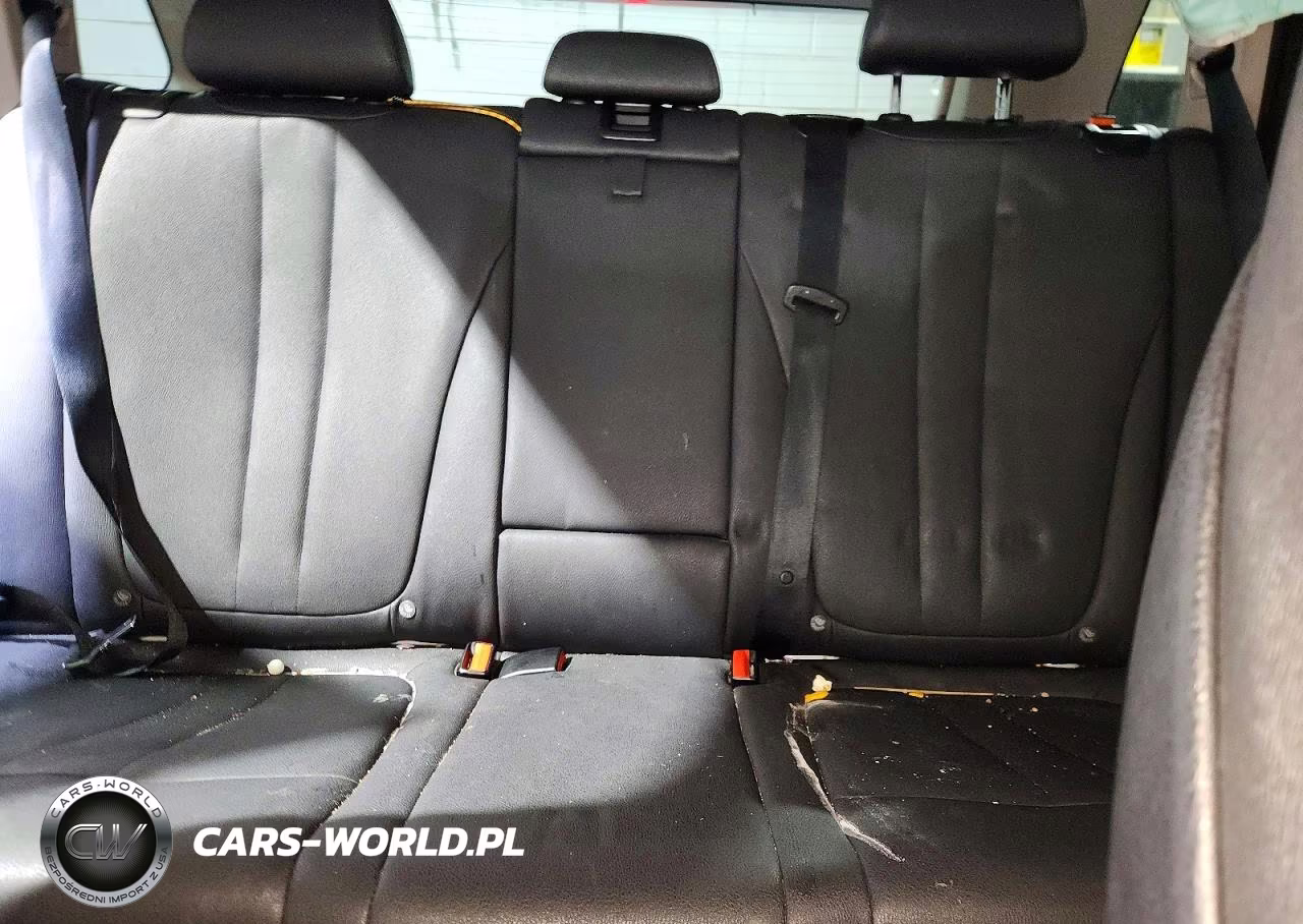 2016 BMW X5 xDrive35I VIN:5UXKR0C52G0P30443 - 10