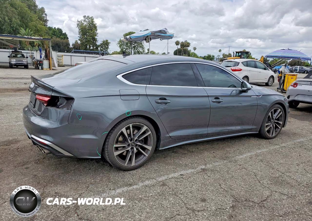 2022 Audi S5 Premium VIN:WAUA4CF56NA028154 - 3