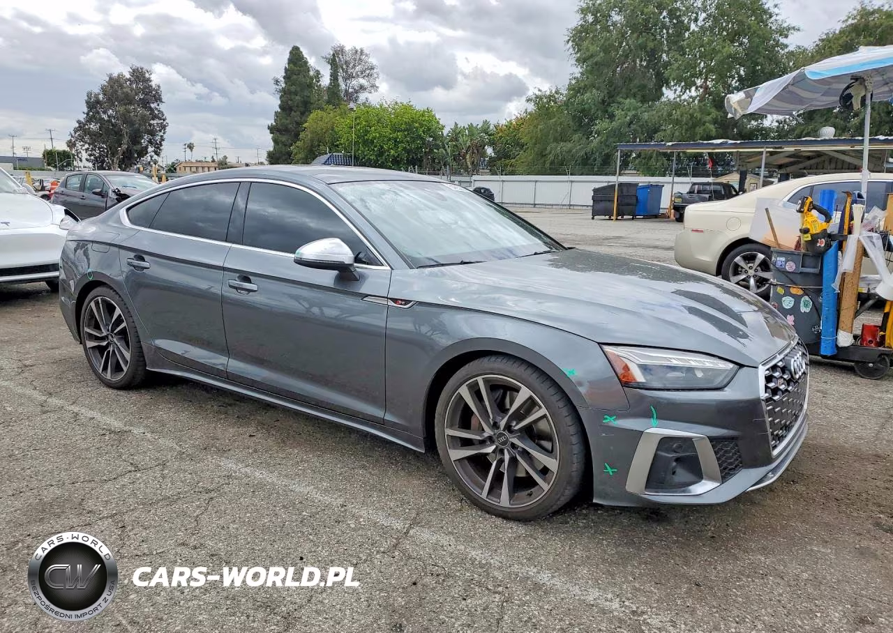 2022 Audi S5 Premium VIN:WAUA4CF56NA028154 - 4