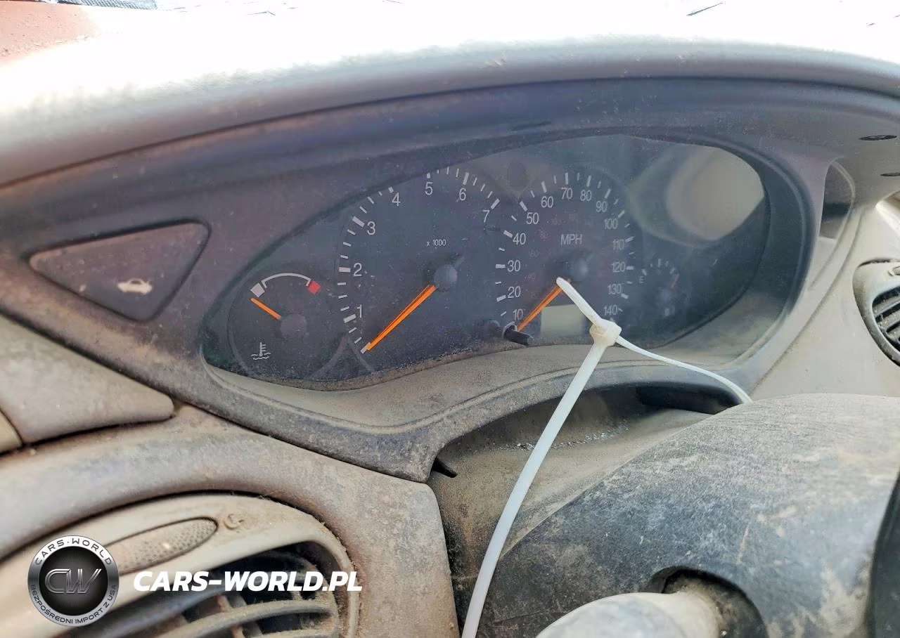 2002 Ford Focus Zx3 VIN:3FAFP31362R141115 - 9