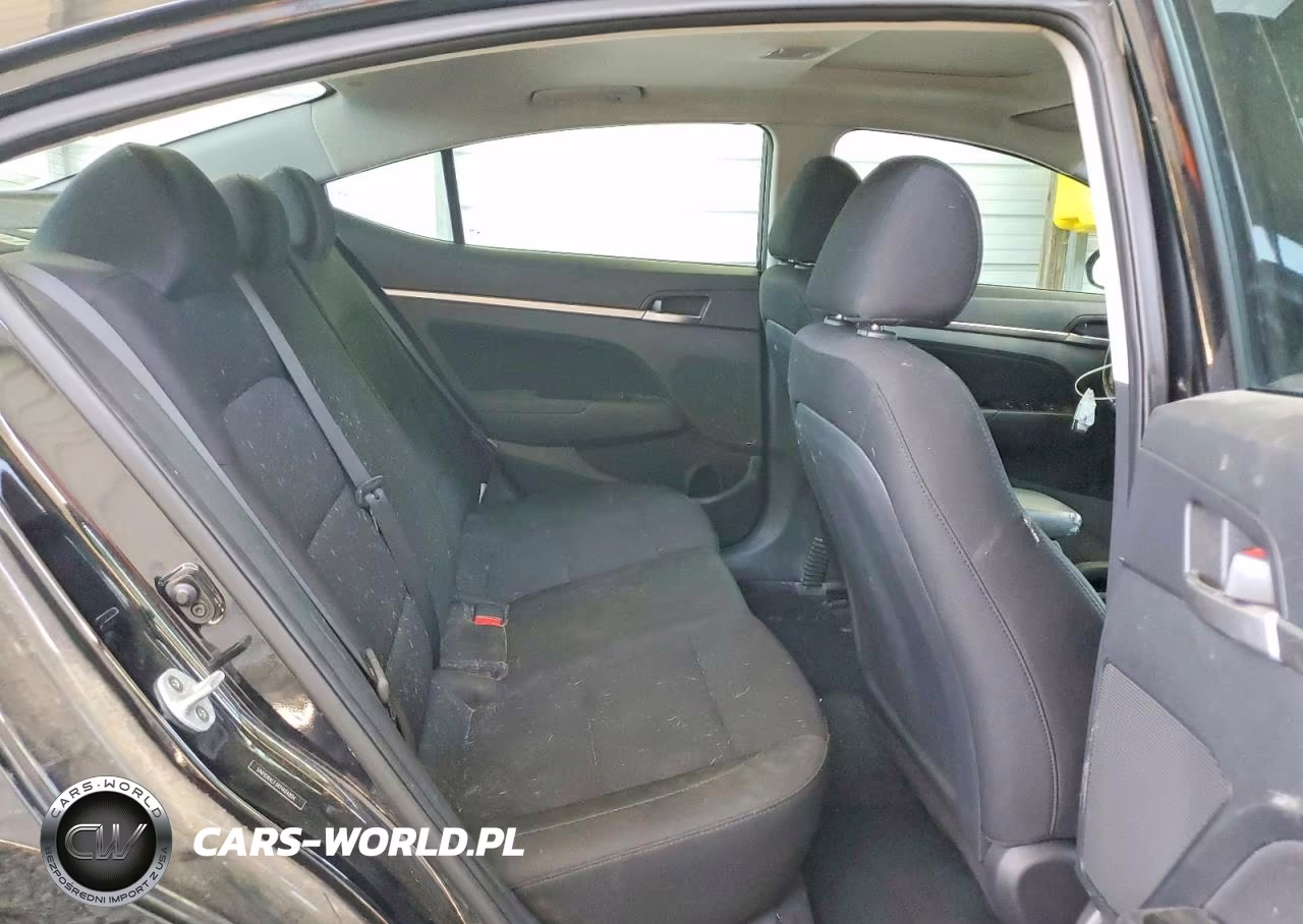 2019 Hyundai Elantra Value Edition VIN:5NPD84LF3KH484804 - 10