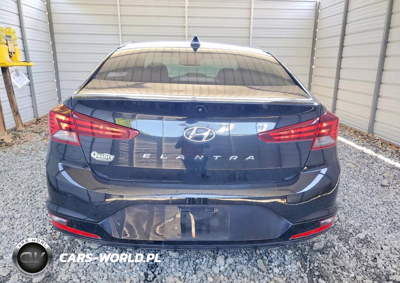 2019 Hyundai Elantra Value Edition VIN:5NPD84LF3KH484804 - 6