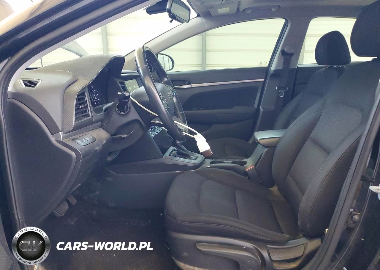 2019 Hyundai Elantra Value Edition VIN:5NPD84LF3KH484804 - 7