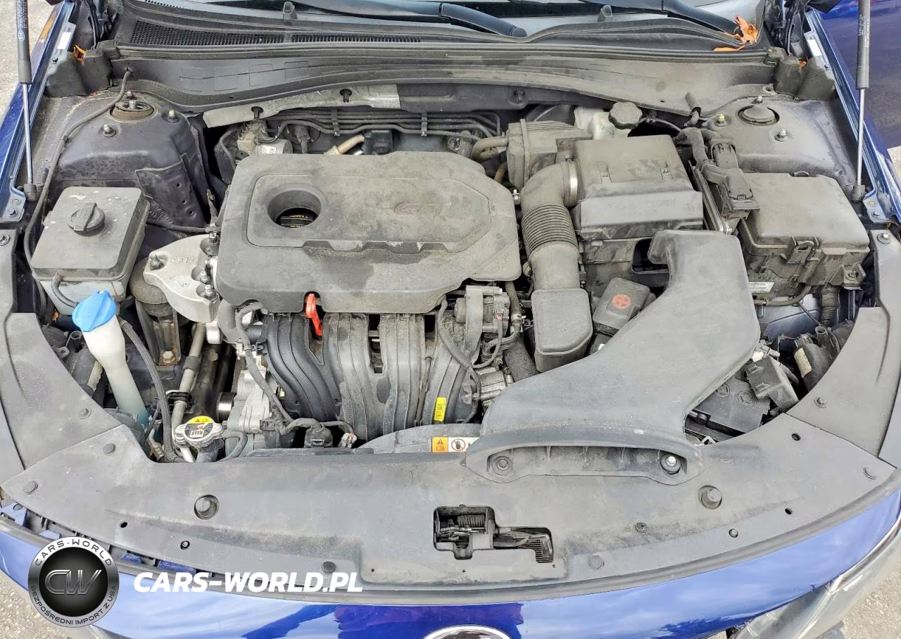 2019 Kia Optima S VIN:5XXGT4L37KG321747 - 11
