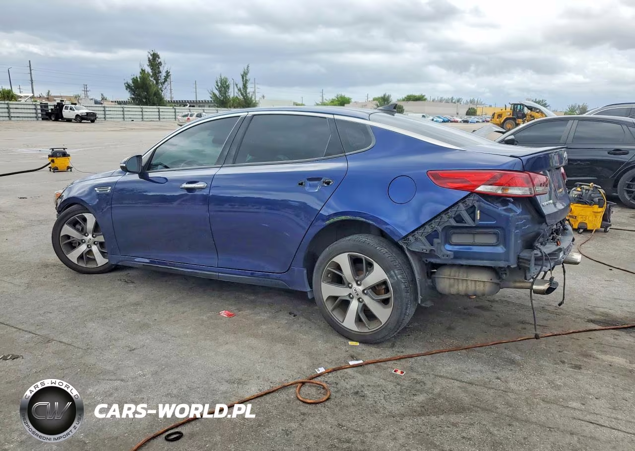 2019 Kia Optima S VIN:5XXGT4L37KG321747 - 2