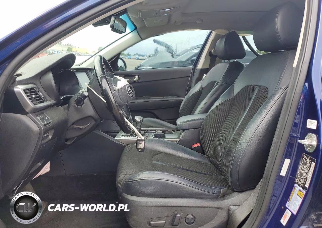 2019 Kia Optima S VIN:5XXGT4L37KG321747 - 7