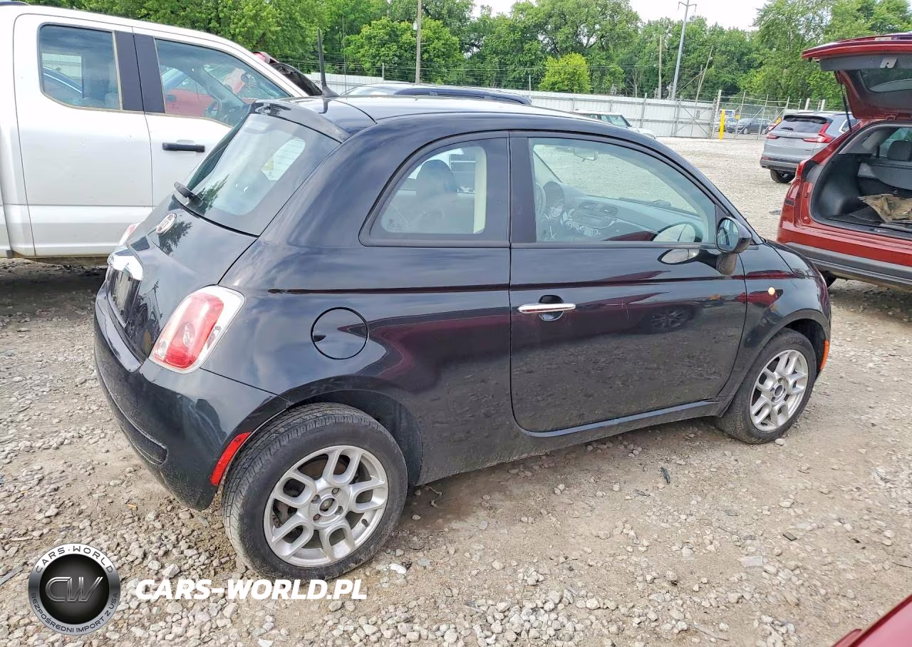 2013 Fiat 500 Pop VIN:3C3CFFAR6DT528571 - 3