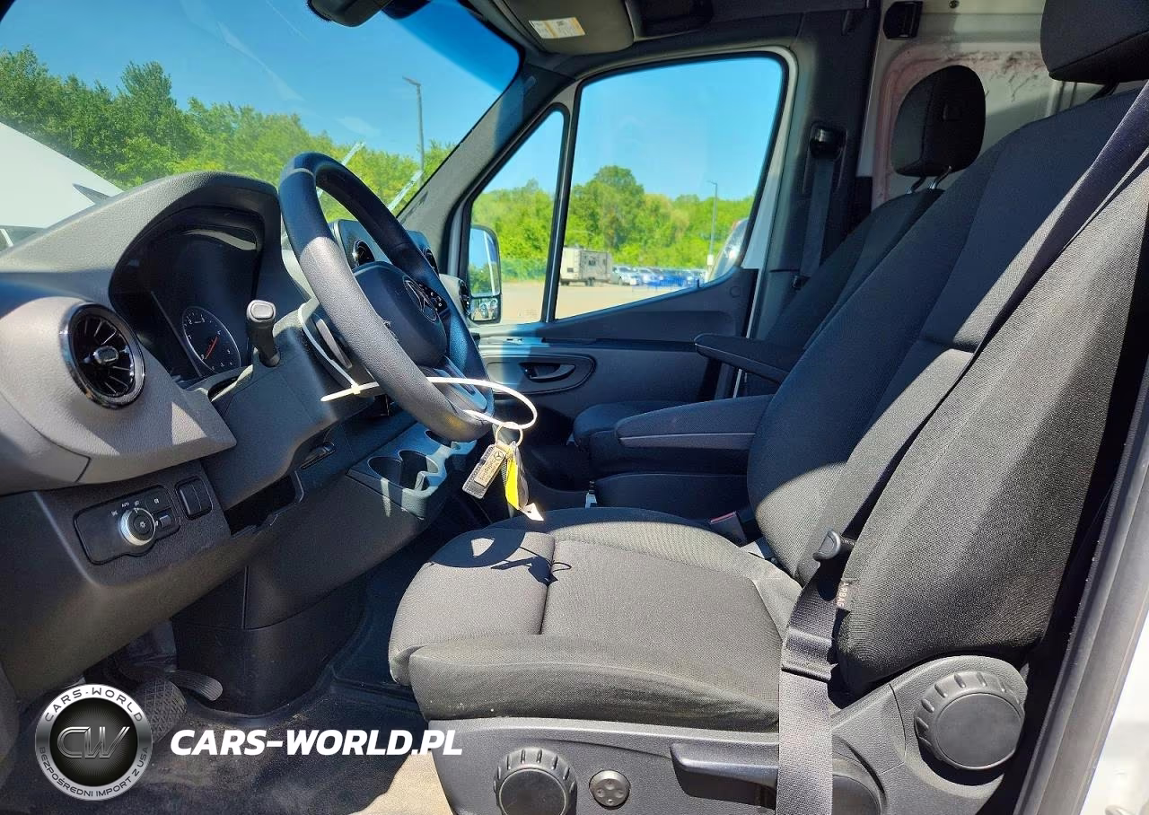 2024 Mercedes Benz Sprinter 2500 Delivery Van VIN:W1Y4KCHY2RT167541 - 7