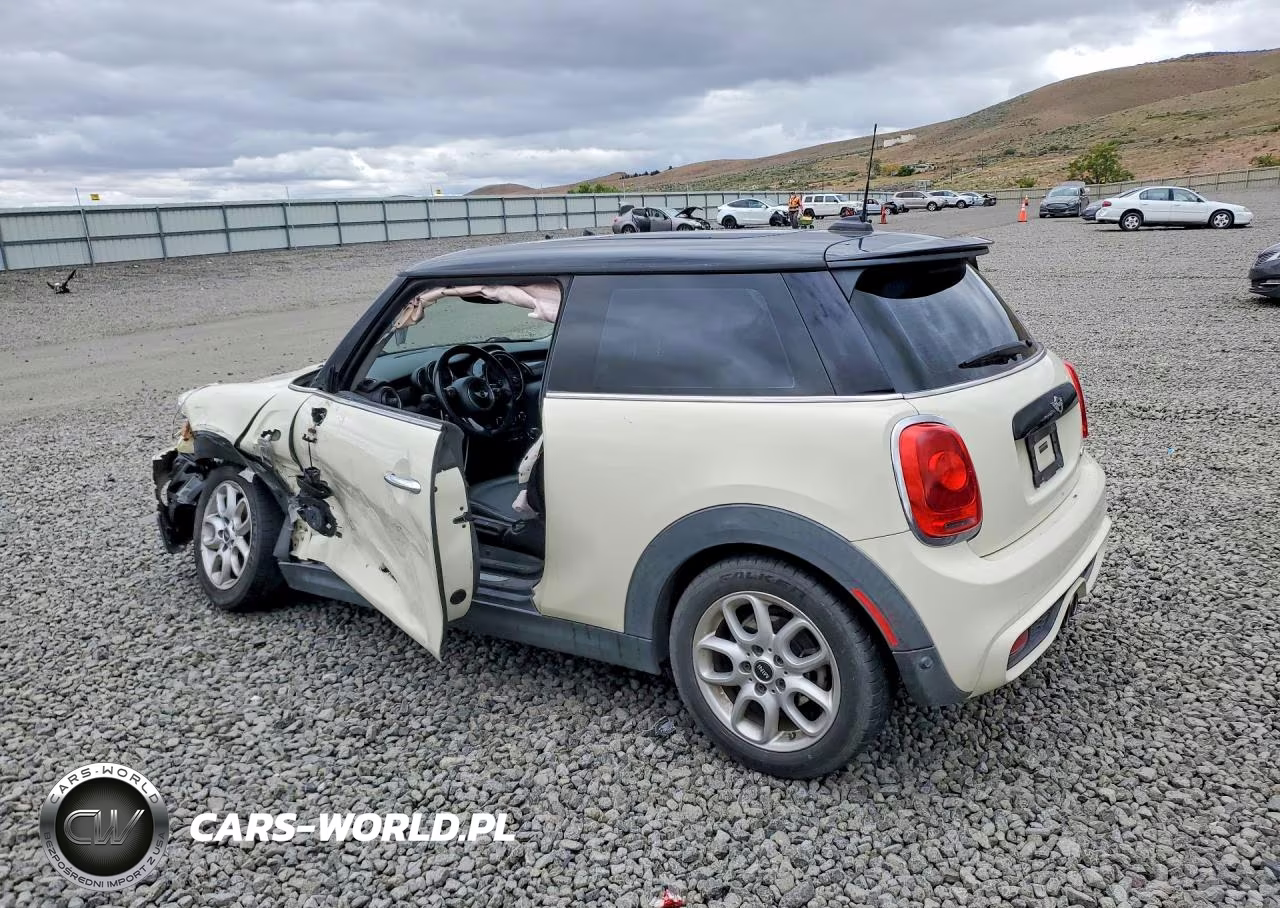 2015 Mini Cooper S VIN:WMWXP7C58F2A40026 - 2