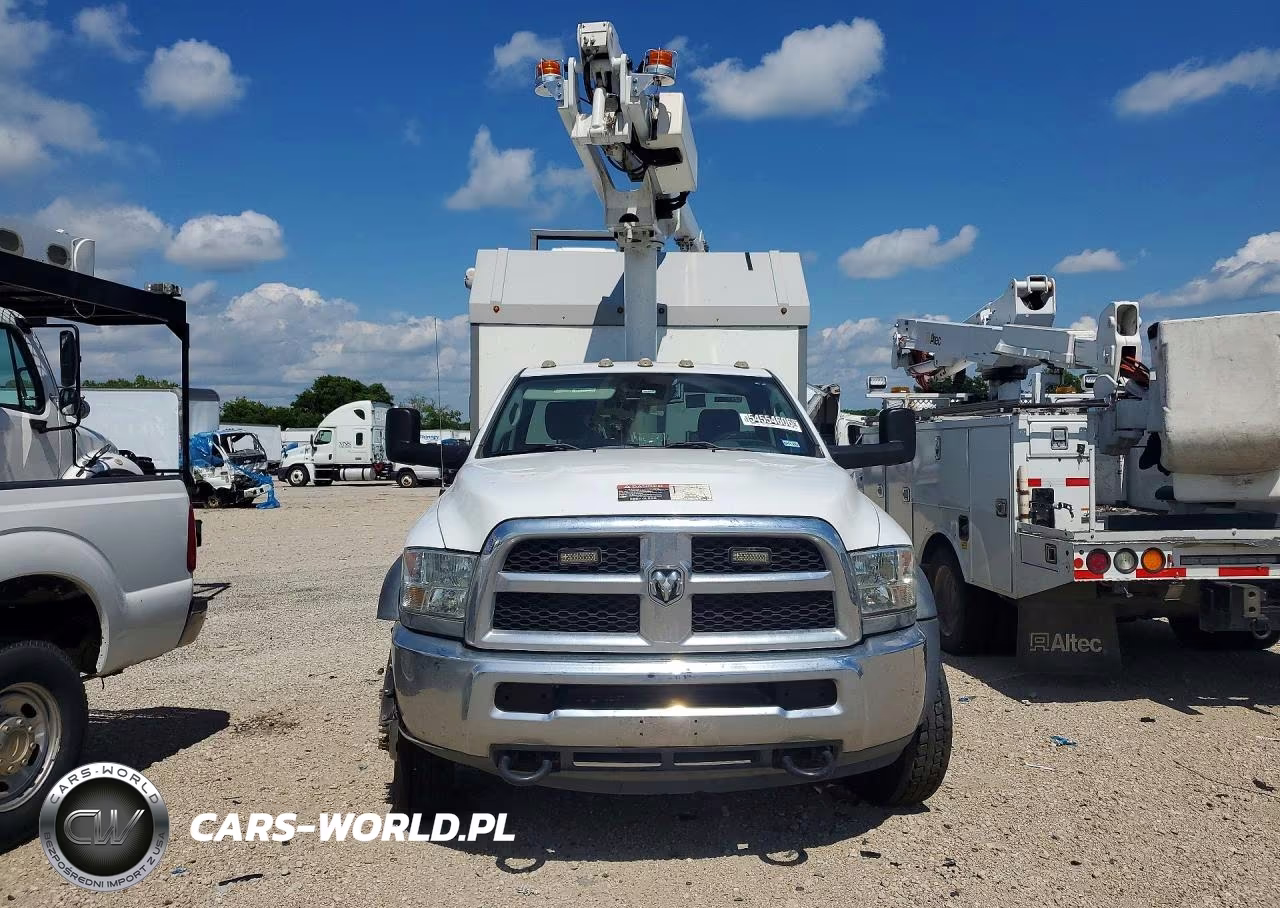 2018 Ram 5500 Bucket Truck VIN:3C7WRNBL7JG218604 - 5