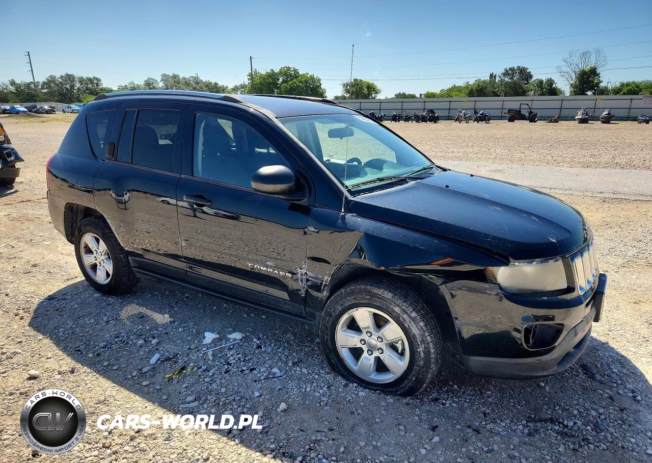 2014 Jeep Compass Sport VIN:1C4NJCBA7ED642547 - 4