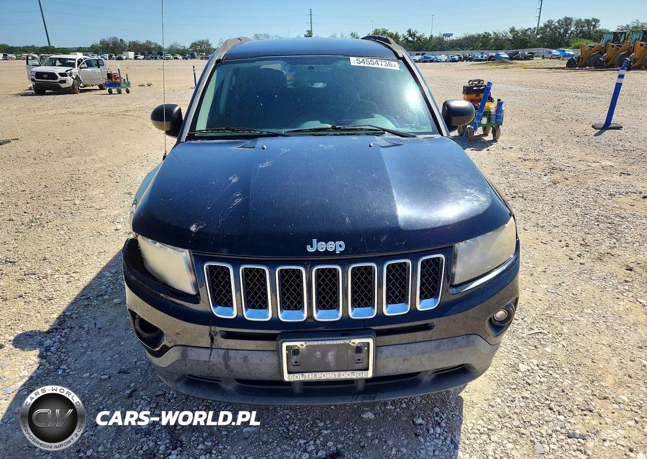 2014 Jeep Compass Sport VIN:1C4NJCBA7ED642547 - 5