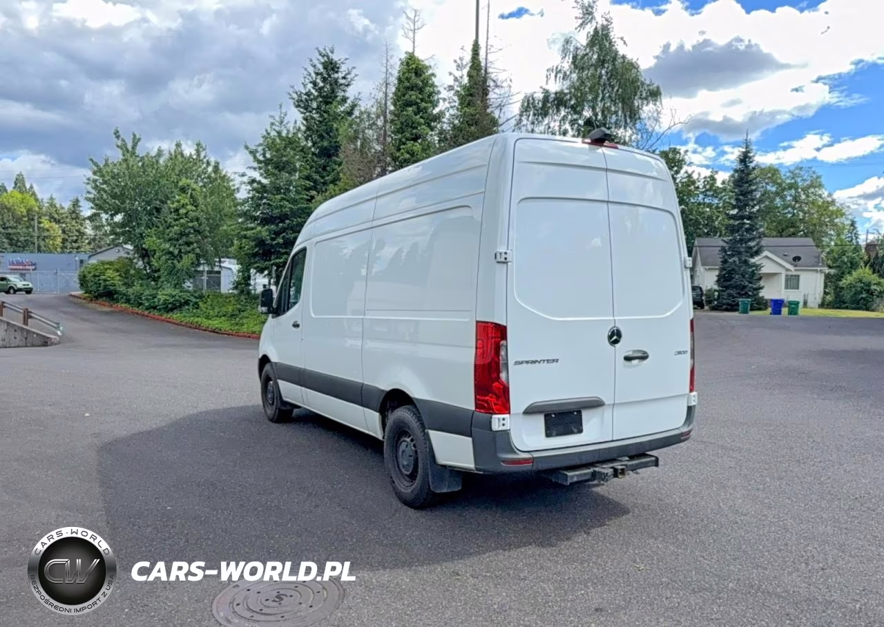 2021 Mercedes-Benz Sprinter 2500 Standard Roof V6 VIN:W1Y4EBHYXMT057895 - 3