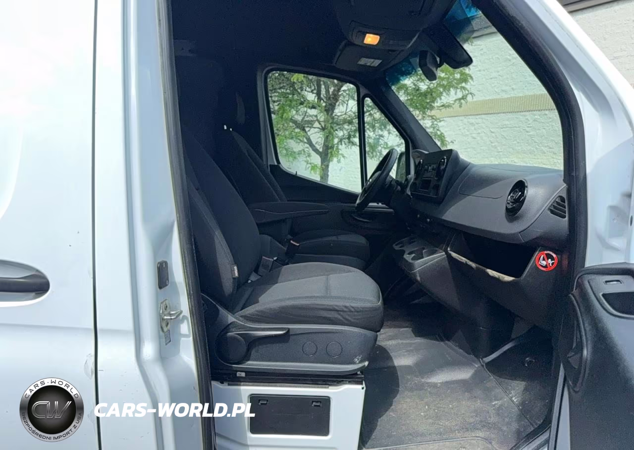 2021 Mercedes-Benz Sprinter 2500 Standard Roof V6 VIN:W1Y4EBHYXMT057895 - 5