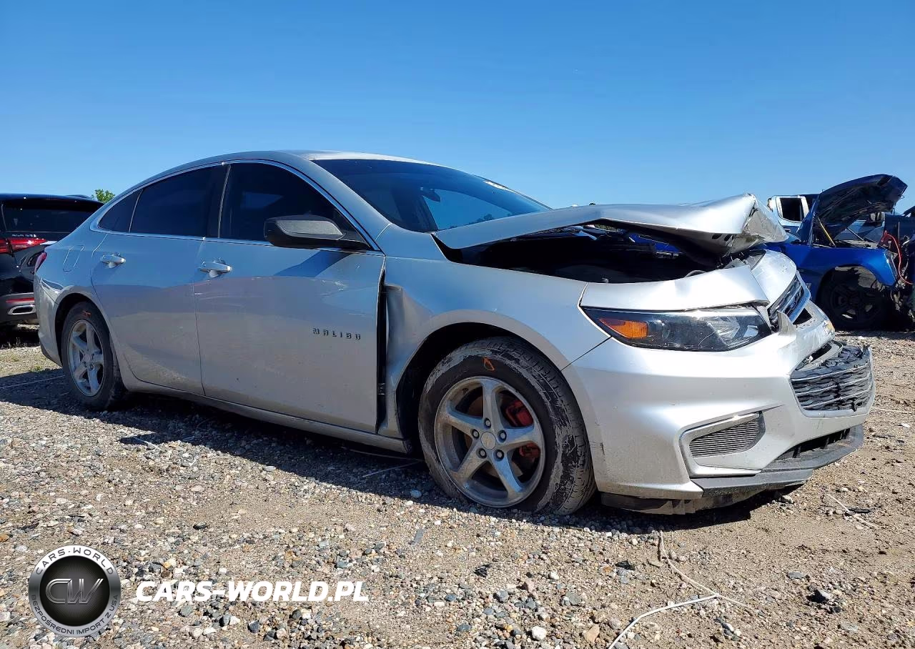2018 Chevrolet Malibu Ls VIN:1G1ZB5ST2JF147627 - 4