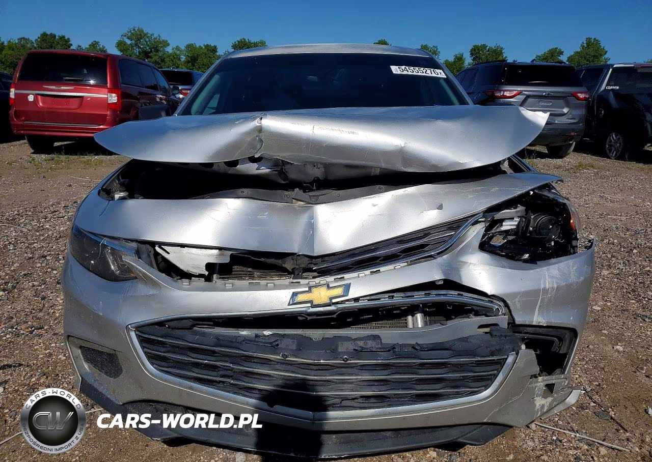 2018 Chevrolet Malibu Ls VIN:1G1ZB5ST2JF147627 - 5
