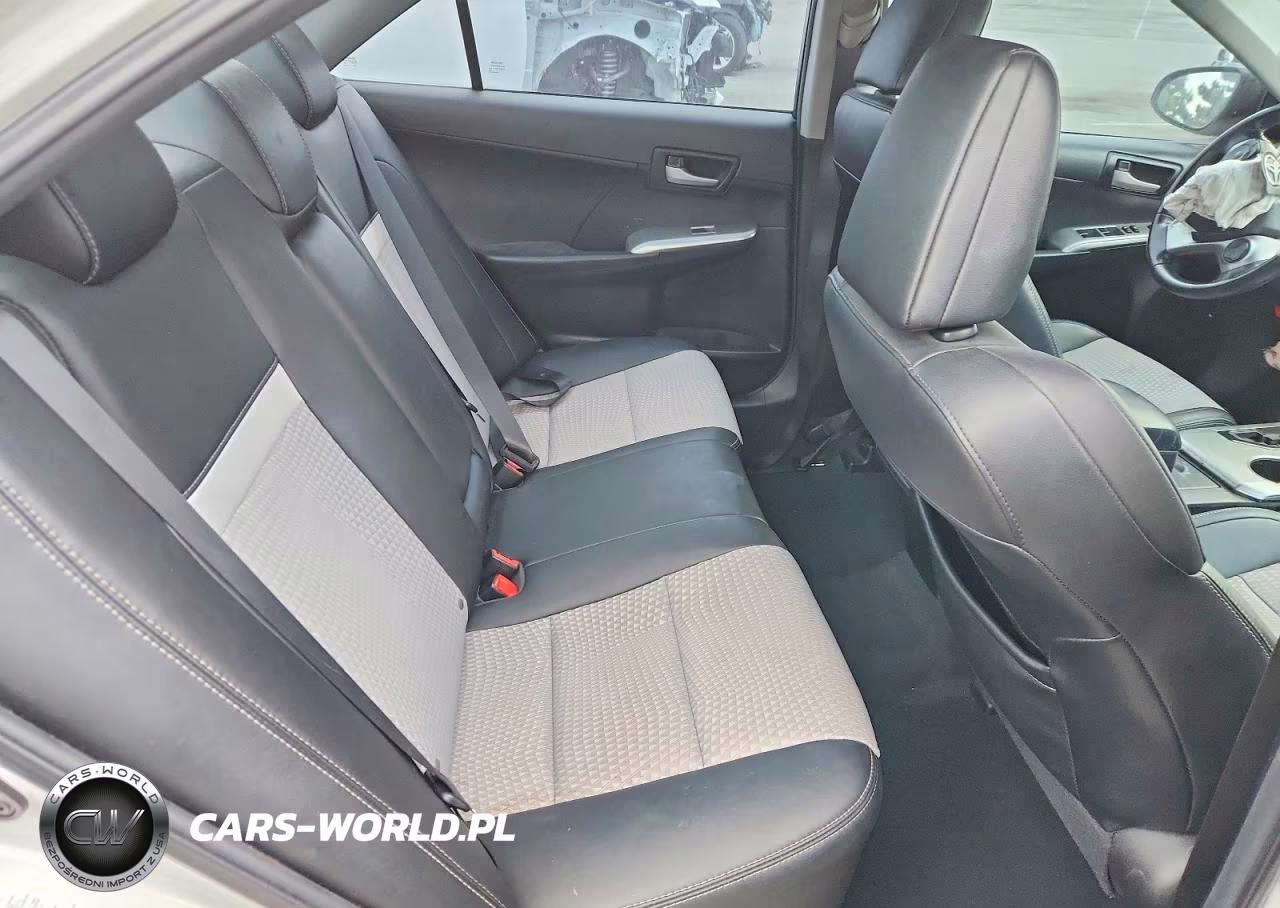 2014 Toyota Camry Se Sport VIN:4T1BF1FK0EU434615 - 10