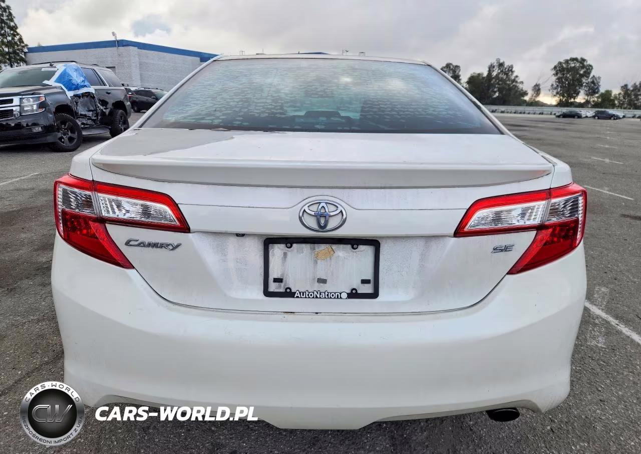 2014 Toyota Camry Se Sport VIN:4T1BF1FK0EU434615 - 6