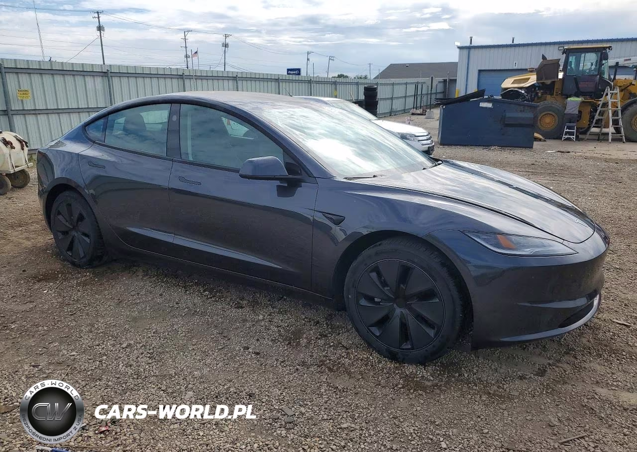 2024 Tesla Model 3 VIN:5YJ3E1EA7RF772435 - 4