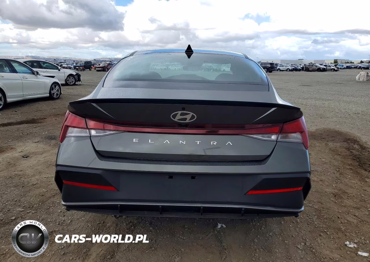 2025 Hyundai Elantra Sel Sport VIN:KMHLM4DG2SU909526 - 6