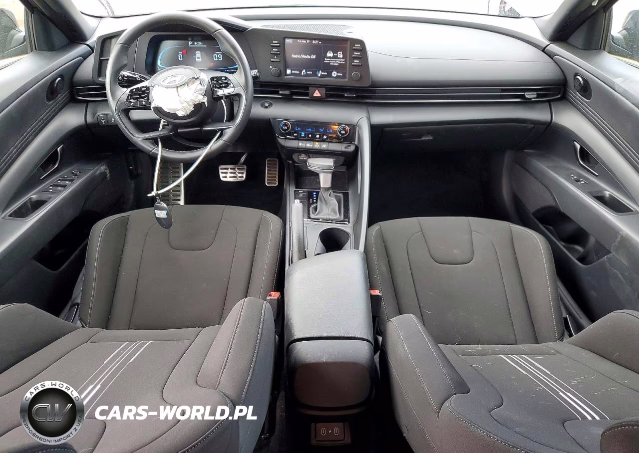 2025 Hyundai Elantra Sel Sport VIN:KMHLM4DG2SU909526 - 8
