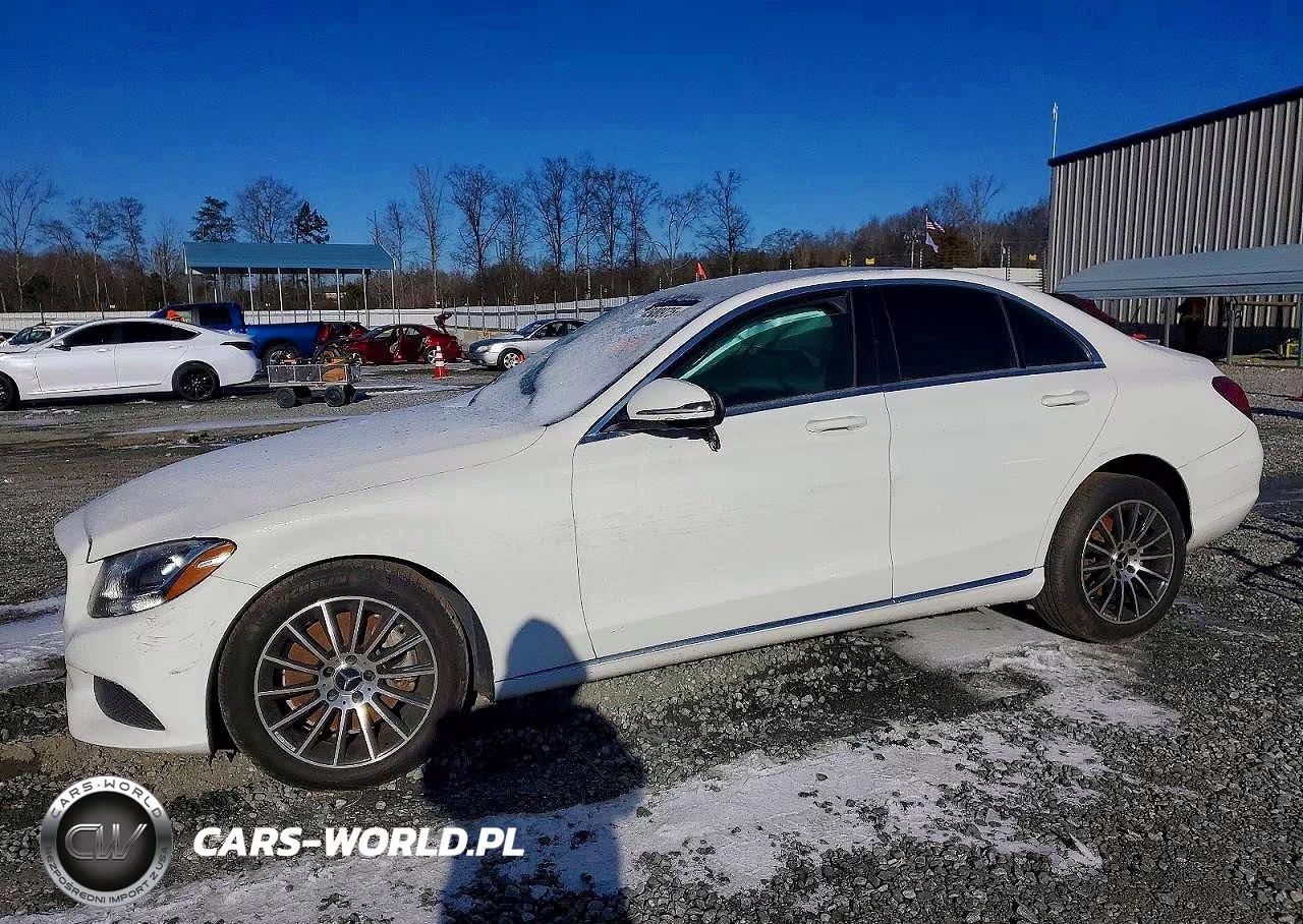 2017 Mercedes-Benz C 300