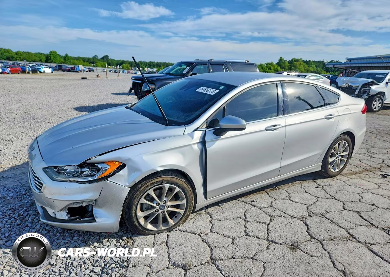 2019 Ford Fusion Se – zdjęcie 1 z 12