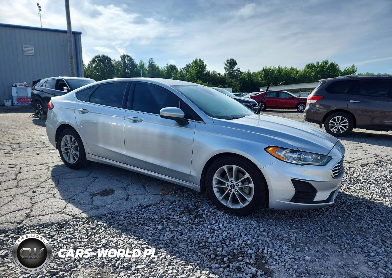 2019 Ford Fusion Se VIN:3FA6P0HD5KR218666 - 4