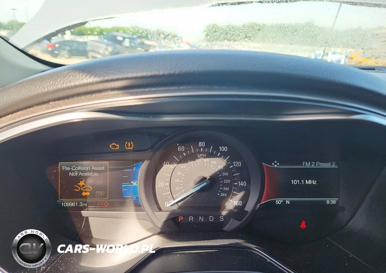 2019 Ford Fusion Se VIN:3FA6P0HD5KR218666 - 9