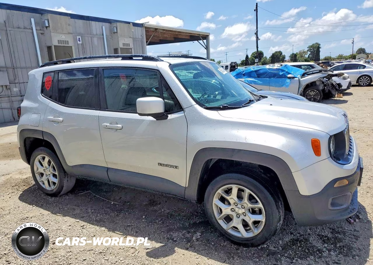 2016 Jeep Renegade Latitude VIN:ZACCJBBT2GPC65486 - 4
