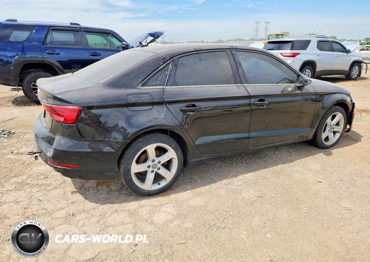 2017 Audi A3 Premium VIN:WAUAUGFFXH1055197 - 3
