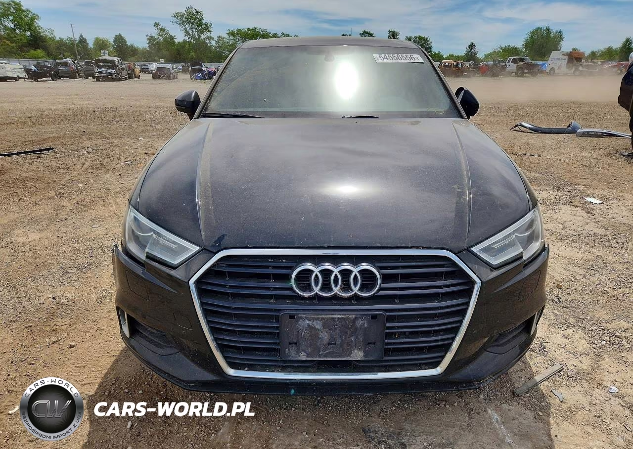 2017 Audi A3 Premium VIN:WAUAUGFFXH1055197 - 5