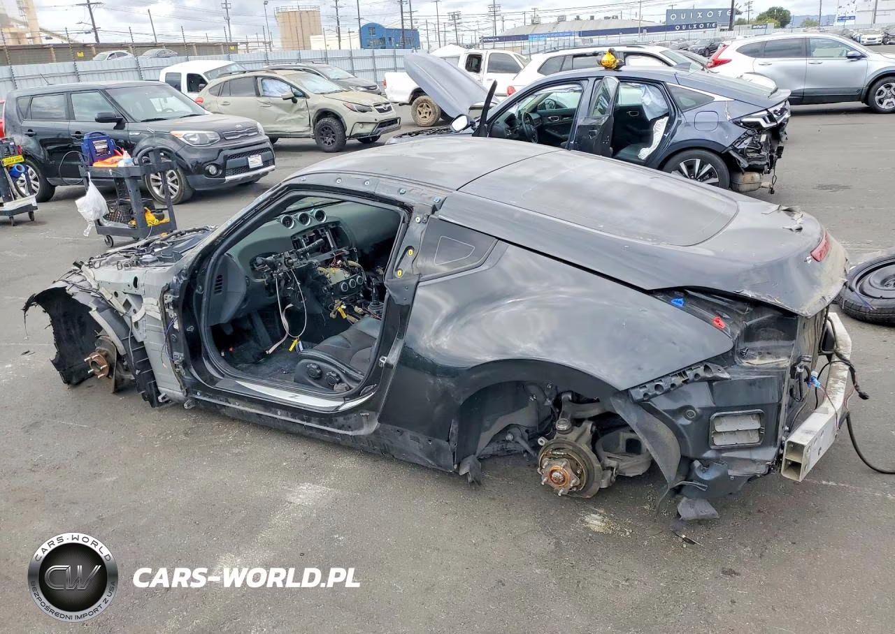 2018 Nissan 370Z Base VIN:JN1AZ4EH6JM572039 - 2