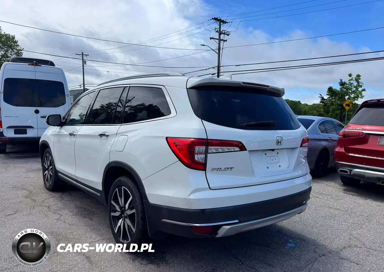 2022 Honda Pilot Touring VIN:5FNYF5H69NB016231 - 3