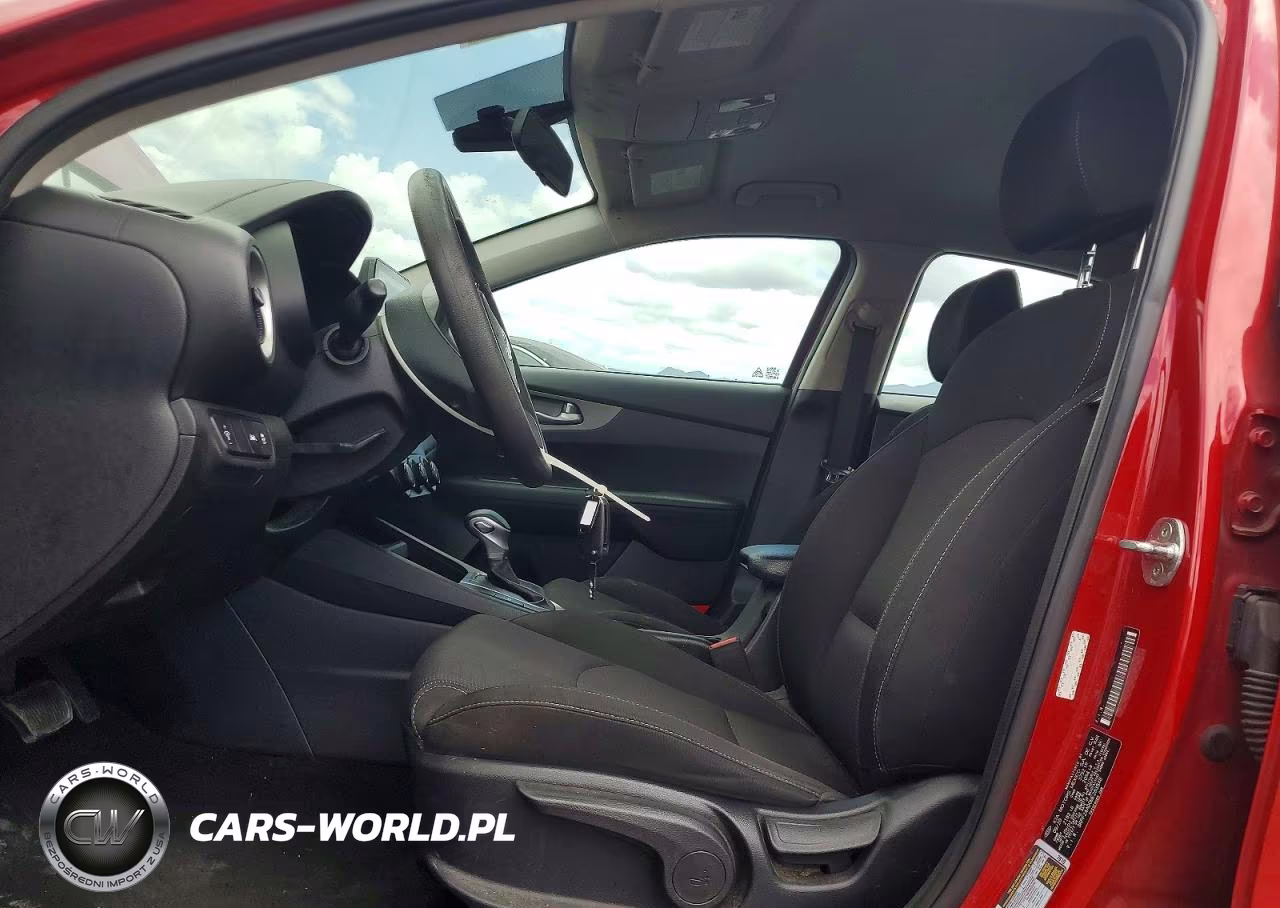 2021 Kia Forte Lxs VIN:3KPF24AD0ME283848 - 7