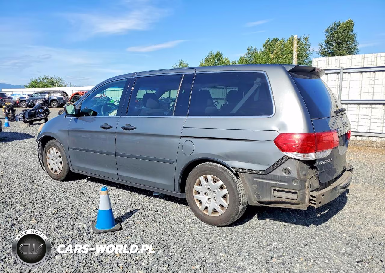 2008 Honda Odyssey Lx VIN:5FNRL38278B053975 - 2