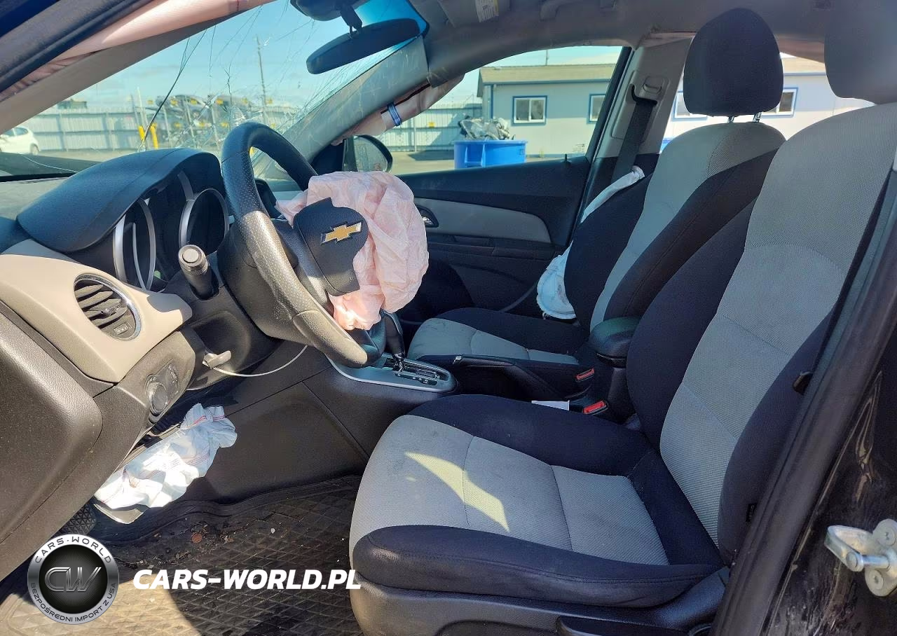 CHEVROLET CRUZE VIN:1G1PA5SG6E7213772 - 7