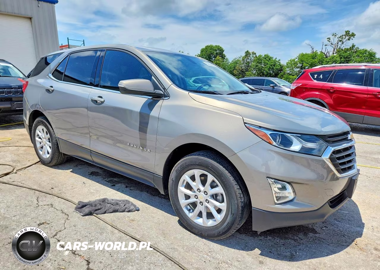 2018 Chevrolet Equinox Lt VIN:3GNAXJEV4JS631961 - 4