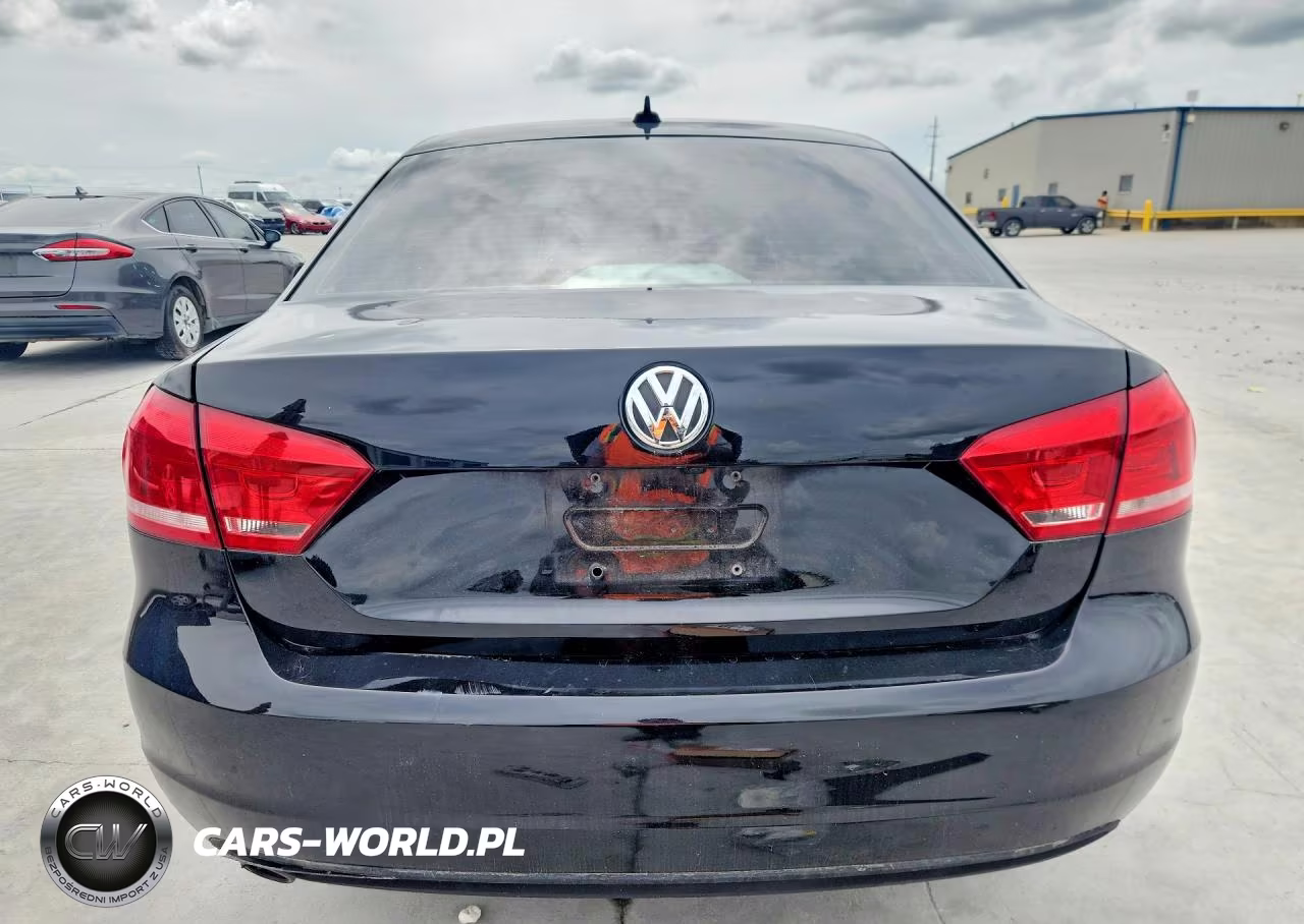 2013 Volkswagen Passat Se VIN:1VWBH7A32DC132679 - 6