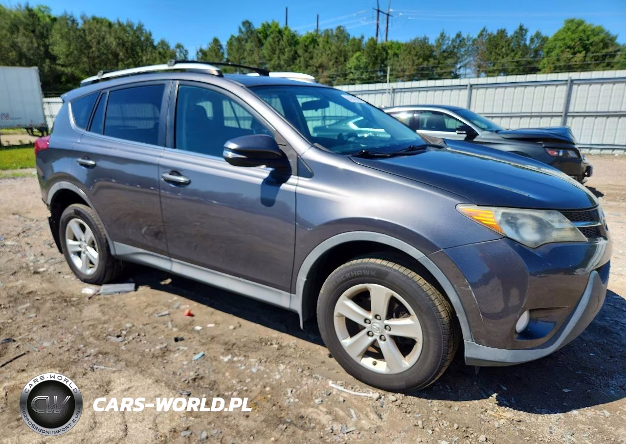 2013 Toyota Rav4 Xle VIN:2T3RFREVXDW106701 - 4